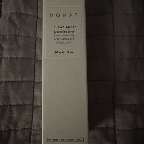 Monat C. Radiance Illuminating Serum - Picture 1 of 1